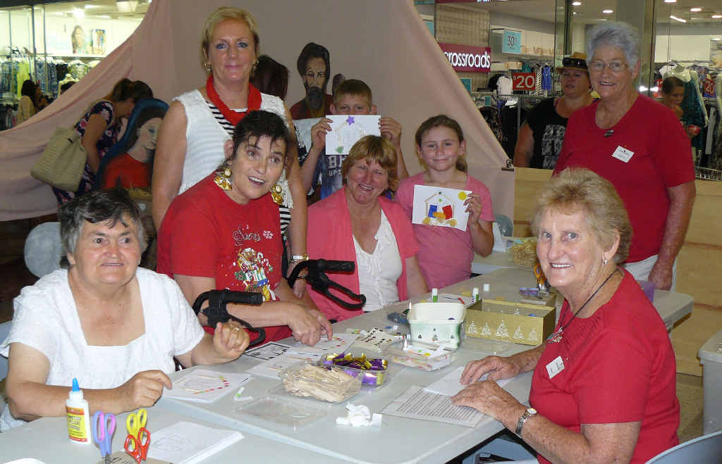 Marion, Tanya and Dian with Sue from the Endeavour Learning and Lifestyle Centre enjoying craft and activities as part of Christmas Down Under in the Rose City Shoppingworld. Marion, Tanya and Dian with Sue from the Endeavour Learning and Lifestyle Centre enjoying craft and activities as part of Christmas Down Under in the Rose City Shoppingworld.